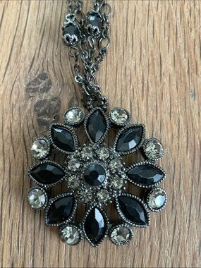 Avon NR Signed Black Diamond Colored Medallion Necklace